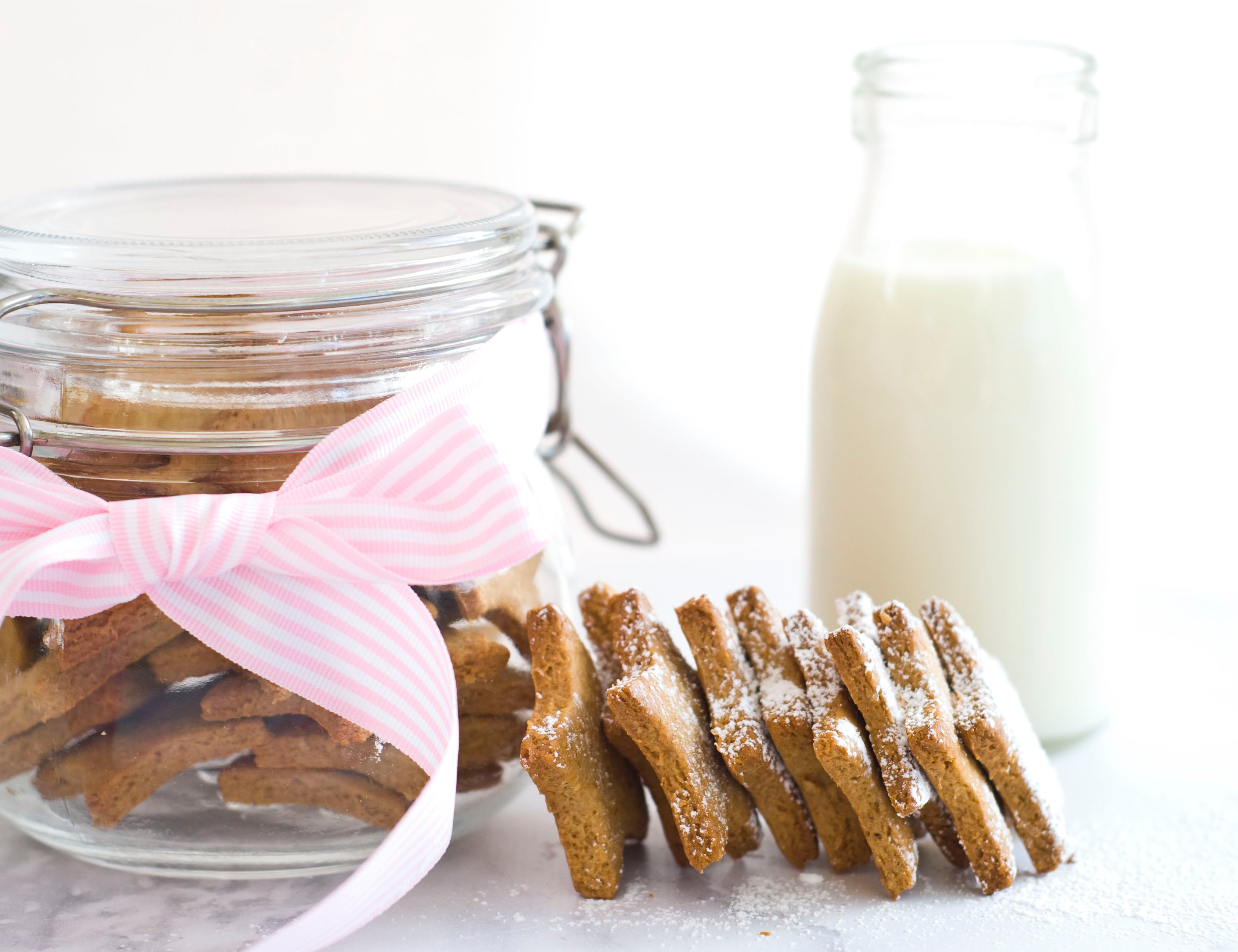 Pumpkin Gingerbread Stars