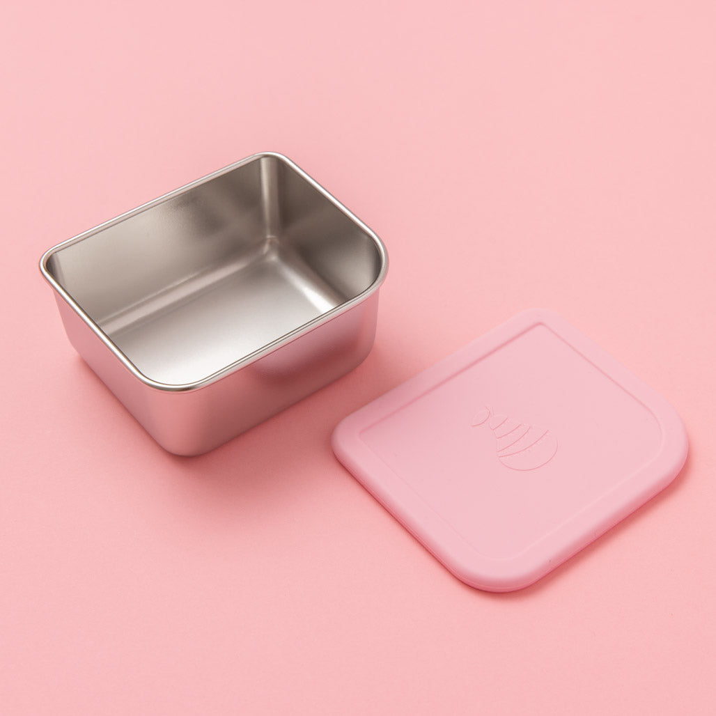 pink replacement snack container from our hot n cold hero box lid off