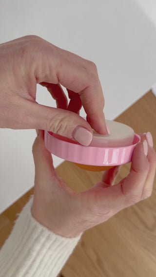 how to put the silicone seal back into your food jar pink lid